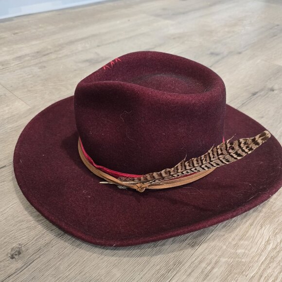 Wyeth jared in wine Burgundy Wool Fedora Hat With Feather Accent